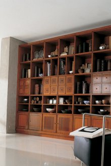 Вграден гардероб от череша