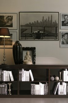 Полица, изработена от череша