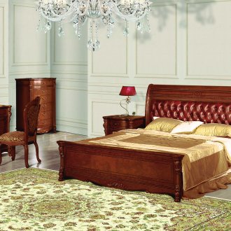 Спалня, скринове и тоалетка в спалнята