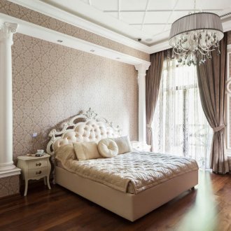 Classic brown and white bedroom
