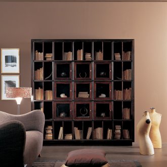 Дизайнерски гардероб с череши