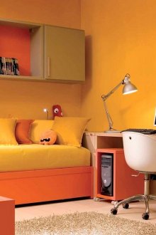 Оранжево-жълти деца