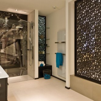 Перфорирани метални прегради в интериора