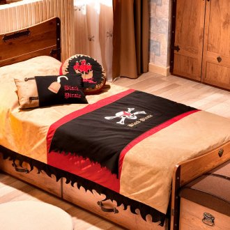 Детско легло с чекмеджета за момче