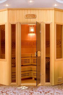 아파트의 넓은 사우나