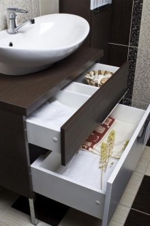 Кафяво-сива нощна шкафче