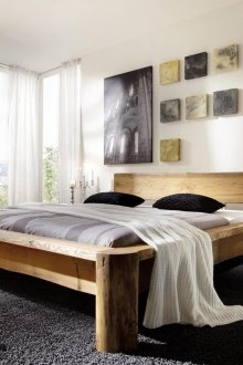 Спалня и нощно шкафче в интериора на спалнята