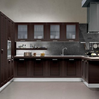 Модерен кухненски комплект венге в интериора на кухнята