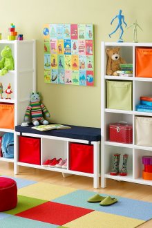 Поставка за съхранение на играчки