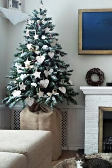 Коледен декор в скандинавски стил за хола