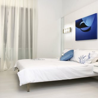 Bilik tidur Feng Shui Putih dan Biru