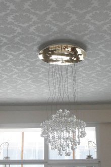 회색 흰색 패브릭 천장