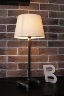 Таванска лампа за таванско помещение