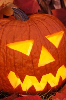 Пример за това как да отрежете тиква за Хелоуин