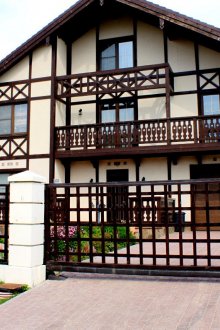Casa de tres pisos de estilo bávaro