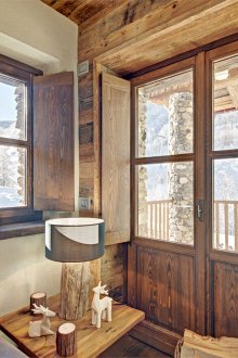 내부의 인형 사슴