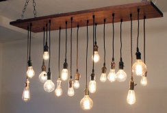 Loft style wooden chandelier with lots of light bulbs