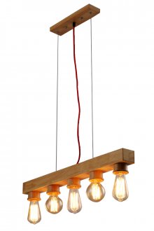 Малък полилей в таванско помещение