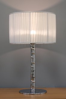 Модерна лампа за маса