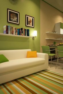 Бежови и зелени стени в кухнята