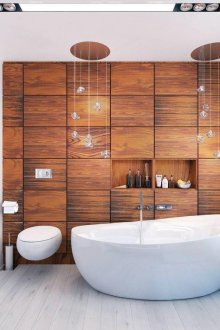 Panel kayu di pedalaman bilik mandi