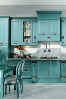 Тюркоазен кухненски комплект