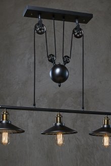 Черен полилей на таванско помещение