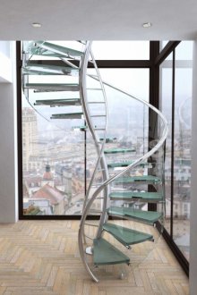 Стъклено спирално стълбище в интериора