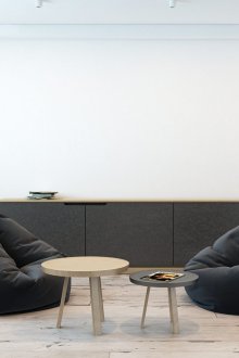 Чанти от черен боб в хола