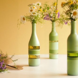 Боядисване на бутилки за цветя