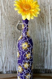 Ваза за цветя от бутилка