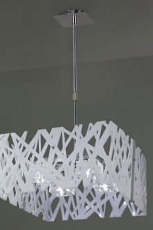 Бял полилей в стил Арт Нуво