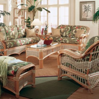 Комплект плетени мебели в хола