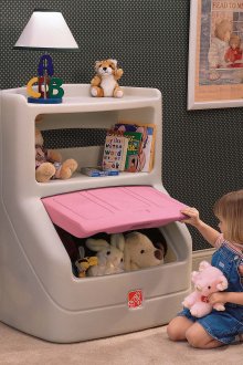 Пластмасови рафтове за играчки