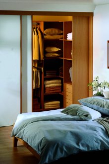 Bilik persalinan yang selesa di dalam bilik tidur