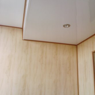 발코니 장식의 원활한 플라스틱