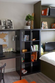 Училищен кът в момчешка стая