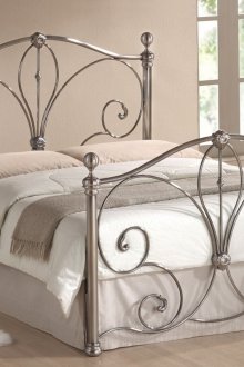 Прованс легло от ковано желязо