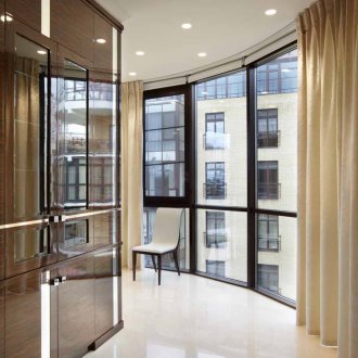 Панорамно остъкляване на апартамента