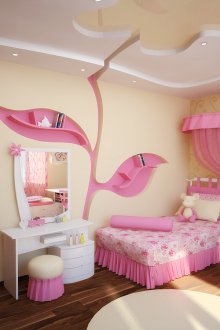 Жълт и бял таван с цвете