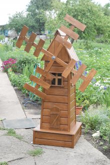 Декоративна мелница за дърво за обекта