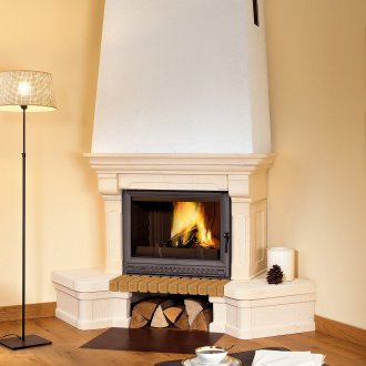 Ъглова камина в бежова и кафява дневна