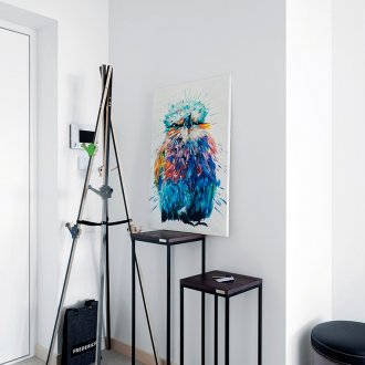 Дървена закачалка за черен под