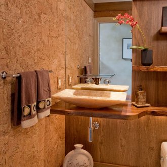 Корк тапет в банята