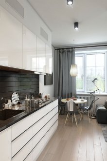 부엌의 흑백 가구