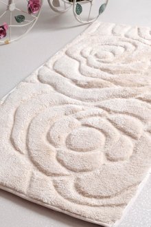 Мека постелка за вана с рози