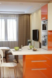 Кухня-хол с полуостров