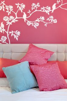 Шарени декори за стена на спалнята