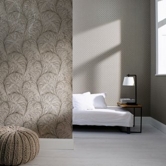 Сив винилов тапет с модел в спалнята