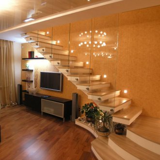 Стъклен парапет за стълби